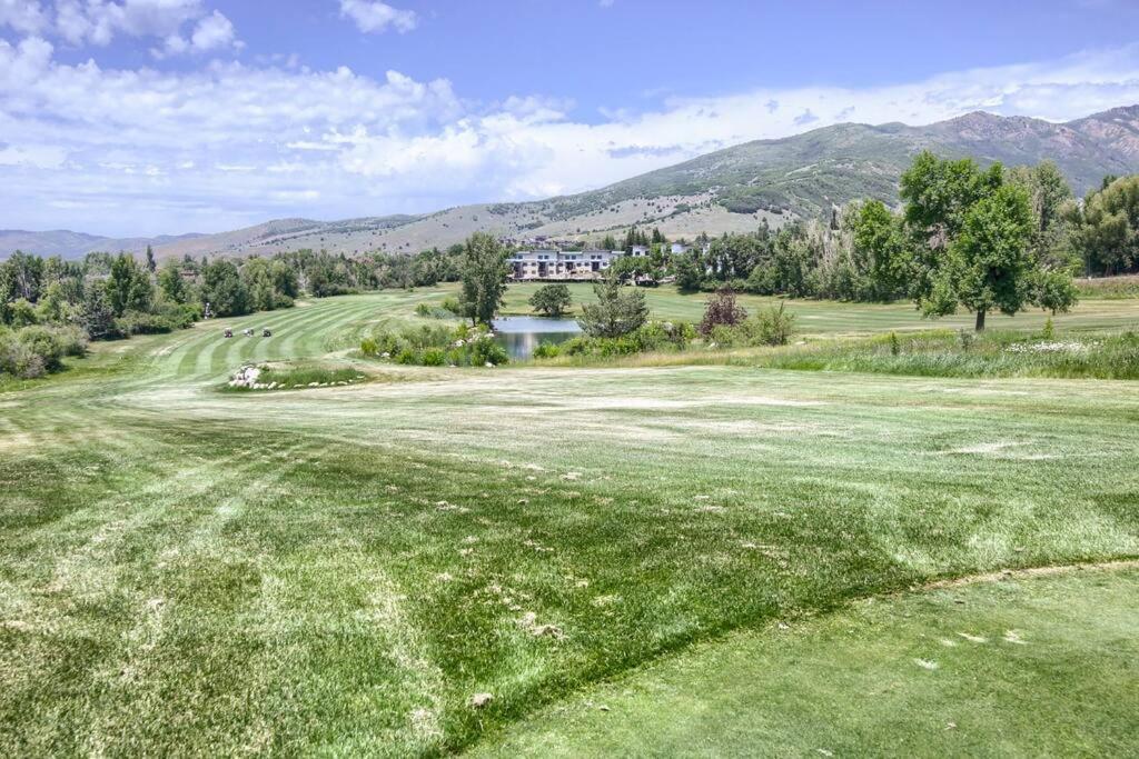 Wolf Creek Lodge Condo In Eden, Ut - Relaxing Mountain Retreat Exteriör bild